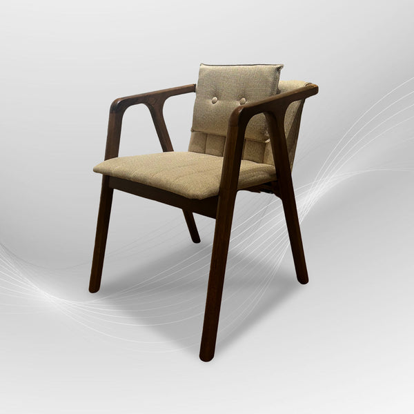 BALAKEN Armchair with Cushioned Seat - AVRS DESIGN