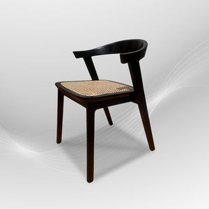 BATAVIA Comfortable Black Rattan Armchair - AVRS DESIGN