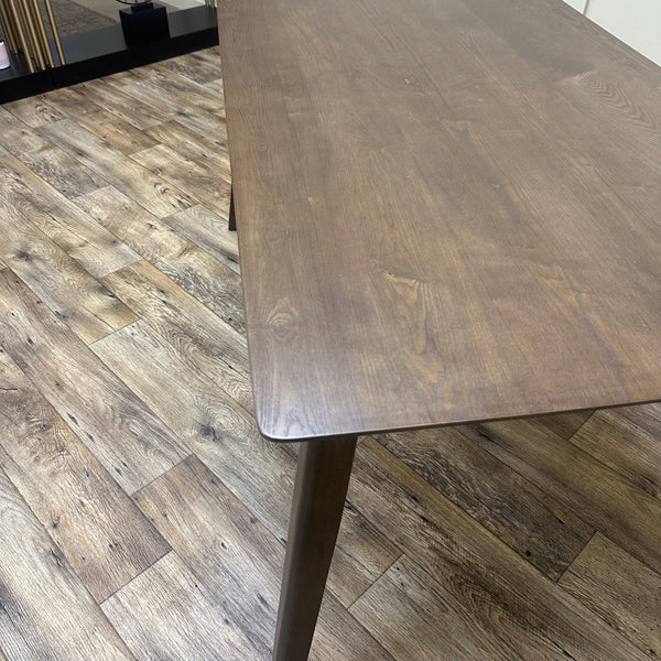 59 PROMO DINING TABLE - AVRS DESIGN