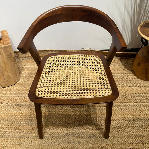 BATAVIA Comfortable Walnut Rattan Armchair - AVRS DESIGN