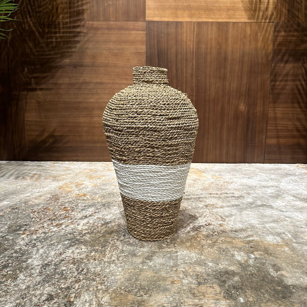 Bianca Vase - AVRS DESIGN