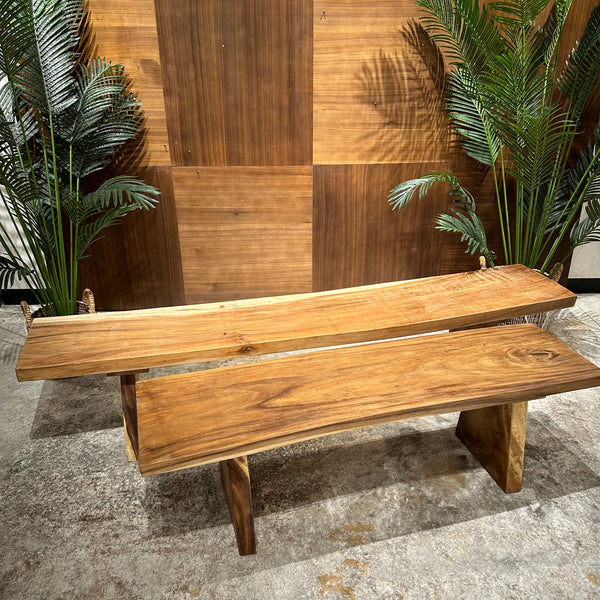 ARCADIAN AURA BENCH - AVRS DESIGN