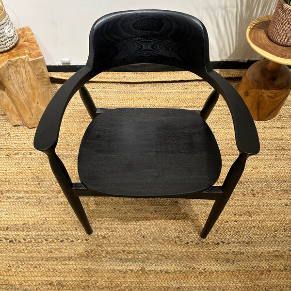 HIRASHIMA Black Comfortable Mid-Century Modern Dining Chair - AVRS DESIGN