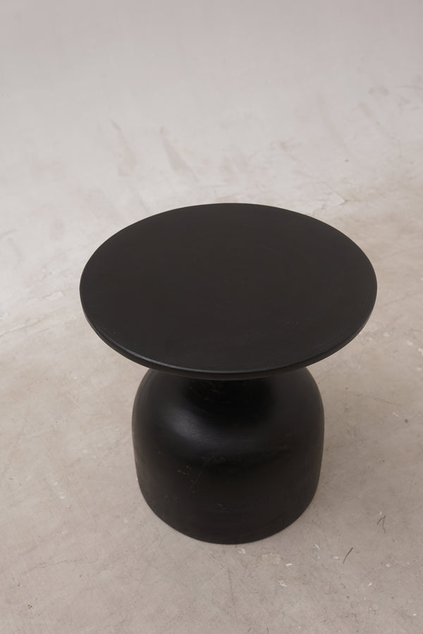 Magnus End Table - AVRS DESIGN