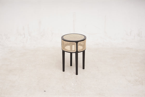 Fleet End Table - AVRS DESIGN