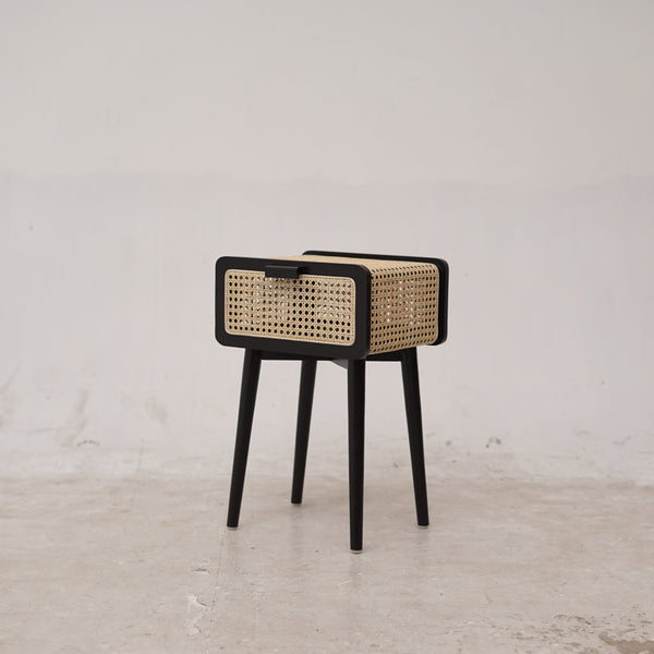 Dawson End Table - AVRS DESIGN