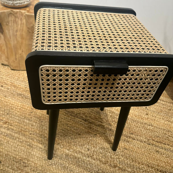 Dawson End Table - AVRS DESIGN